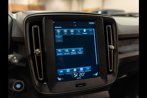 Volvo XC40 1.5 T3 163PK Momentum, Navi, Cruise, PDC, Clima, Voll Led, Bluetooth/Tel, Volledig Onderhouden