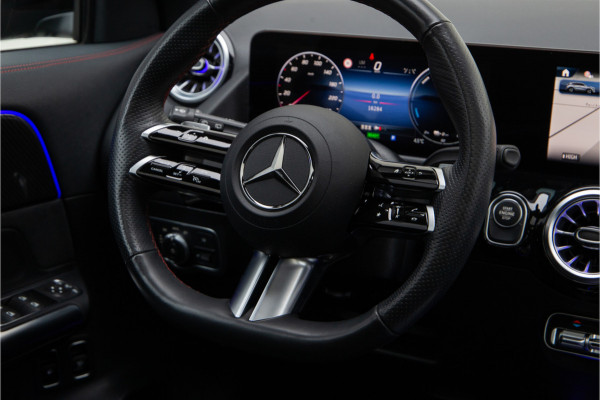 Mercedes-Benz GLA 250 e AMG Premium, Pano, Head-up, Memory, Nightpack, Facelift