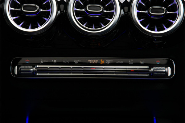 Mercedes-Benz GLA 250 e AMG Premium, Pano, Head-up, Memory, Nightpack, Facelift