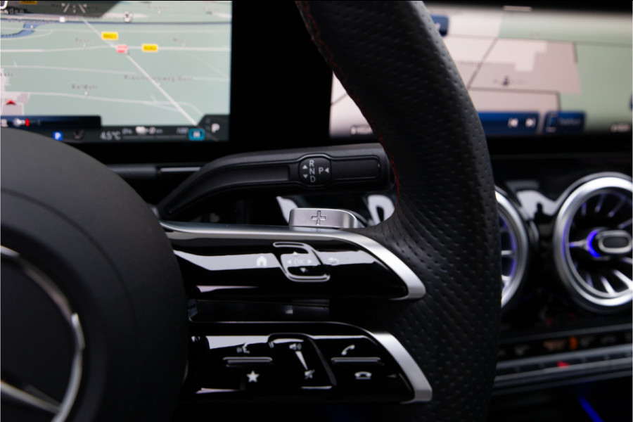 Mercedes-Benz GLA 250 e AMG Premium, Pano, Head-up, Memory, Nightpack, Facelift