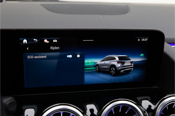 Mercedes-Benz GLA 250 e AMG Premium, Pano, Head-up, Memory, Nightpack, Facelift