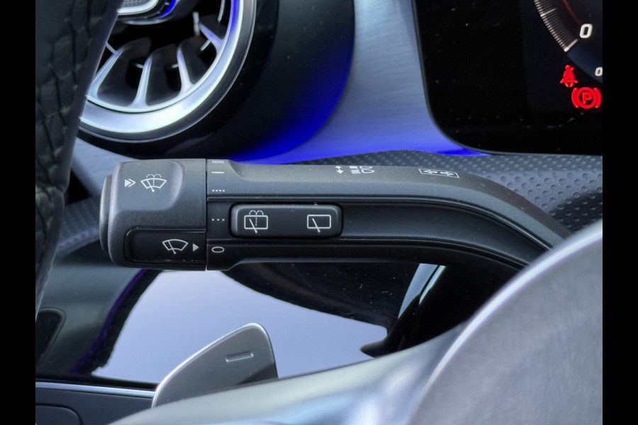 Mercedes-Benz A-Klasse 250 e Business Solution AMG Edition | Pano | Ambient Light | Camera | LED | 18 inch