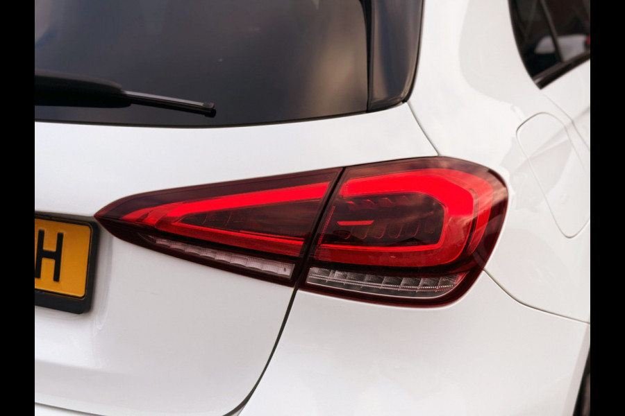 Mercedes-Benz A-Klasse 250 e Business Solution AMG Edition | Pano | Ambient Light | Camera | LED | 18 inch