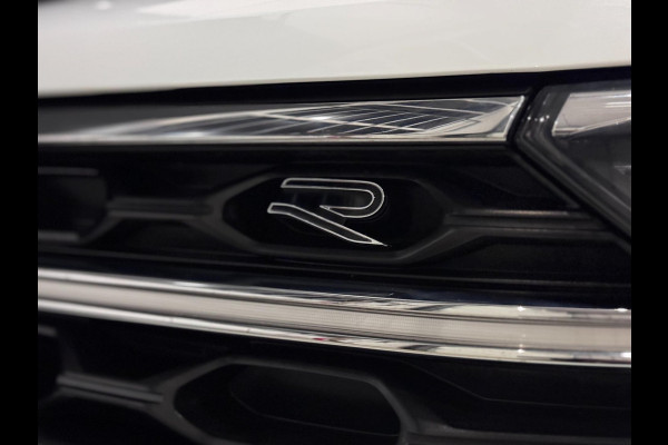 Volkswagen T-Roc 1.5 TSI 3X R-LINE | PANO | VIRTUAL | IQ LED | LANE ASS. | VOL!