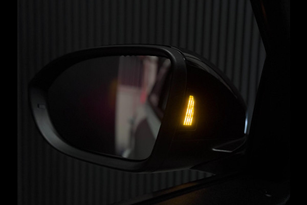 Volkswagen T-Roc 1.5 TSI 3X R-LINE | PANO | VIRTUAL | IQ LED | LANE ASS. | VOL!