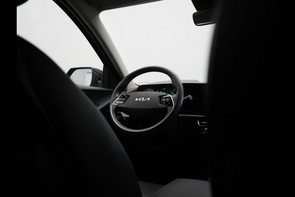 Kia Niro 1.6 GDi DynamicLine Plug In Hybrid 142pk Dealer O.H PHEV | Adaptive Cruise | Camera | Sportstoelen & Stuur Verwarmd | Keyless | Blis | Apple Carplay | Navigatie | Virtual | DAB | 16"L.M |
