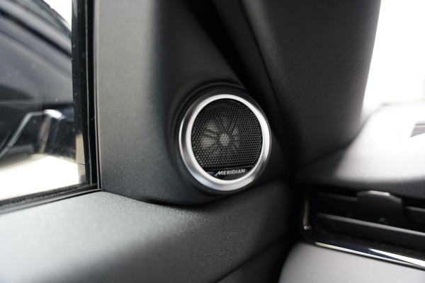 Land Rover Range Rover Evoque P270 E AWD Dynamic SE Meridian /  Panoramadak