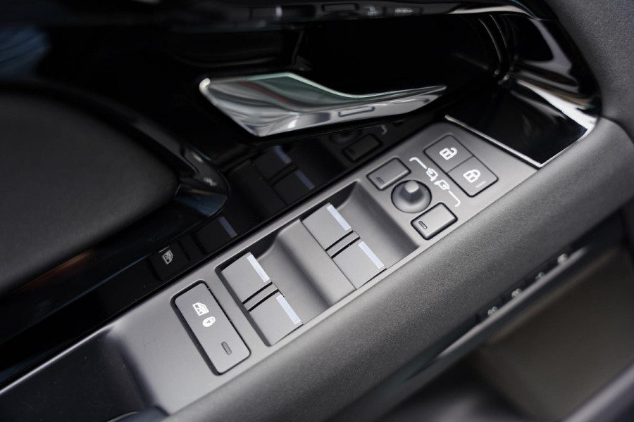 Land Rover Range Rover Evoque P270 E AWD Dynamic SE Meridian /  Panoramadak