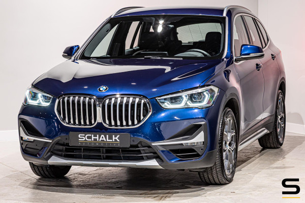 BMW X1 SDrive18i Executive Edition|NAP|HUD|Trekhaak|Cam|1eig