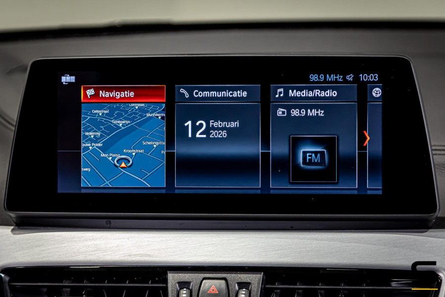 BMW X1 SDrive18i Executive Edition|NAP|HUD|Trekhaak|Cam|1eig