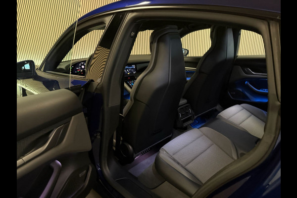 Porsche Taycan Performance 93 kWh-PANORAMA-SPORT CHRONO-STOELEN 14 VOUDIG-SOUND-SURROUND-COMPL.
