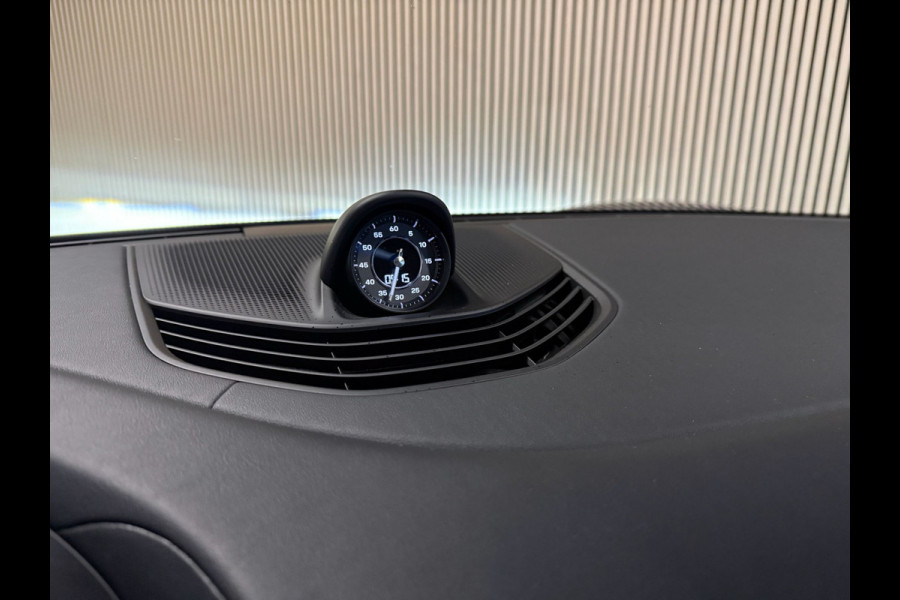 Porsche Taycan Performance 93 kWh-PANORAMA-SPORT CHRONO-STOELEN 14 VOUDIG-SOUND-SURROUND-COMPL.