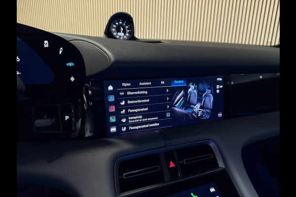 Porsche Taycan Performance 93 kWh-PANORAMA-SPORT CHRONO-STOELEN 14 VOUDIG-SOUND-SURROUND-COMPL.