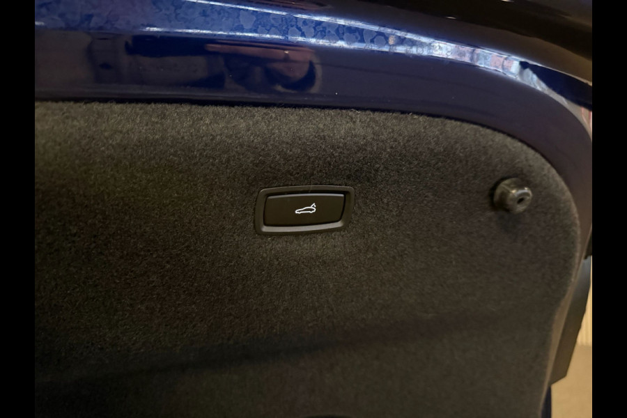 Porsche Taycan Performance 93 kWh-PANORAMA-SPORT CHRONO-STOELEN 14 VOUDIG-SOUND-SURROUND-COMPL.