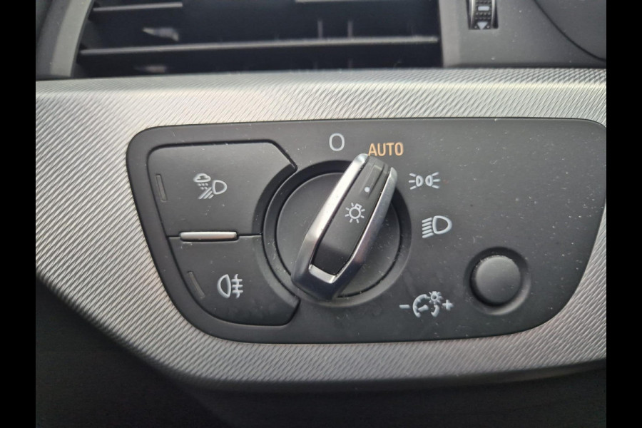 Audi A4 Avant 35 TFSI Sport Lease Edition