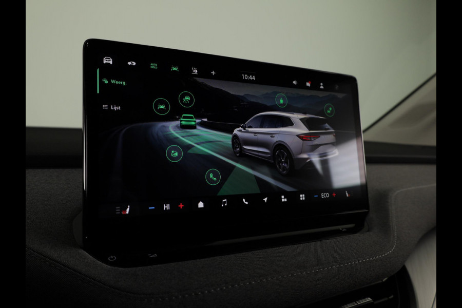 Škoda Enyaq 60 Selection 204pk | Blind Spot | Adaptive Cruise | Elek. achterklep | Navigatie | Camera |