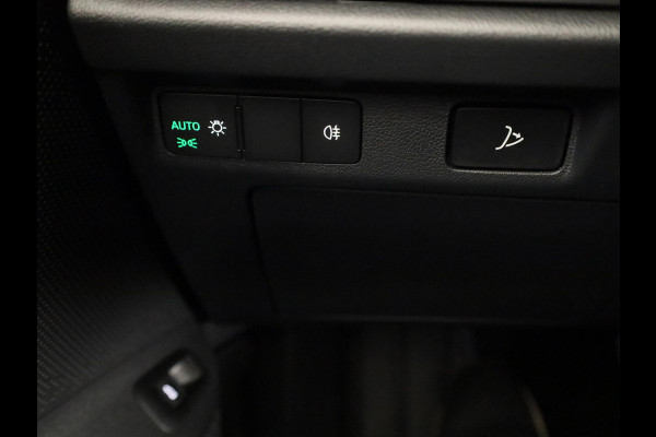 Škoda Enyaq 60 Selection 204pk | Blind Spot | Adaptive Cruise | Elek. achterklep | Navigatie | Camera |