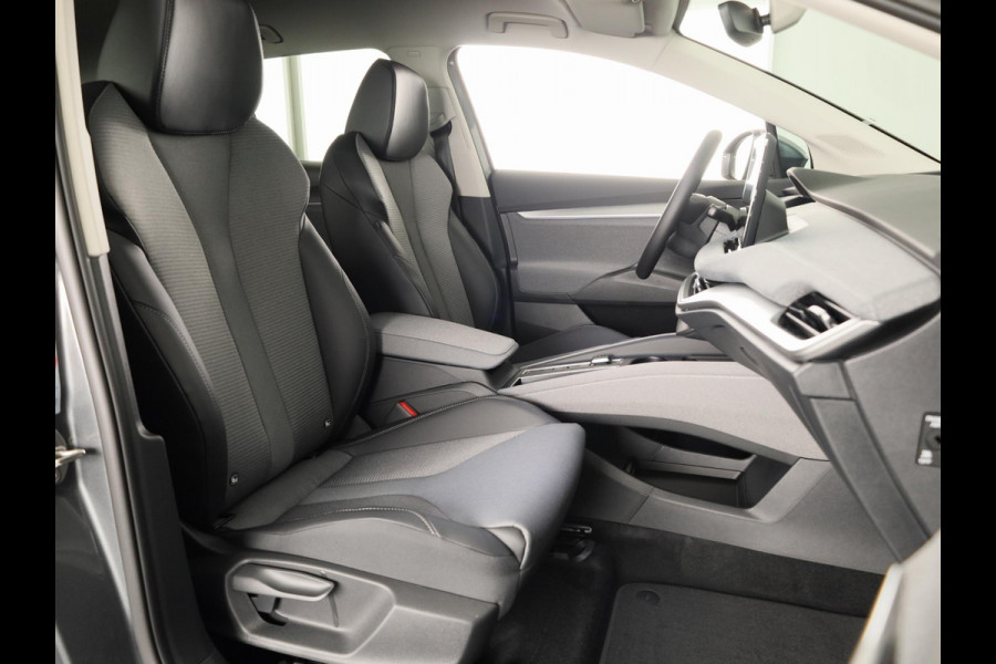 Škoda Enyaq 60 Selection 204pk | Blind Spot | Adaptive Cruise | Elek. achterklep | Navigatie | Camera |