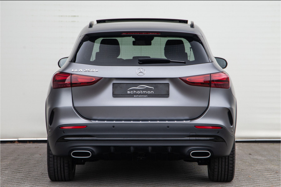 Mercedes-Benz GLA 250 e AMG Premium, Pano, Head-up, Burmester, Designo, Nightpack, Facelift