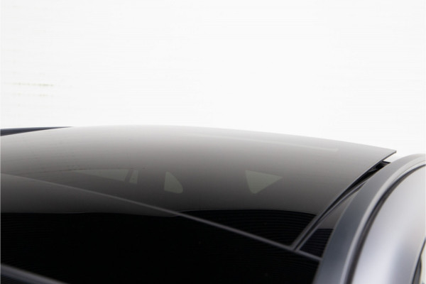 Mercedes-Benz GLA 250 e AMG Premium, Pano, Head-up, Burmester, Designo, Nightpack, Facelift