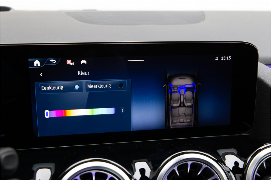 Mercedes-Benz GLA 250 e AMG Premium, Pano, Head-up, Burmester, Designo, Nightpack, Facelift