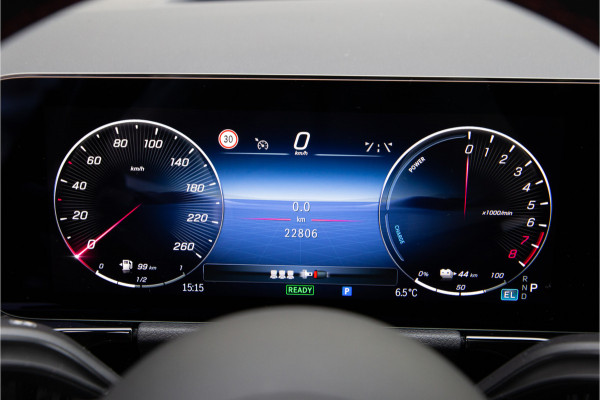 Mercedes-Benz GLA 250 e AMG Premium, Pano, Head-up, Burmester, Designo, Nightpack, Facelift