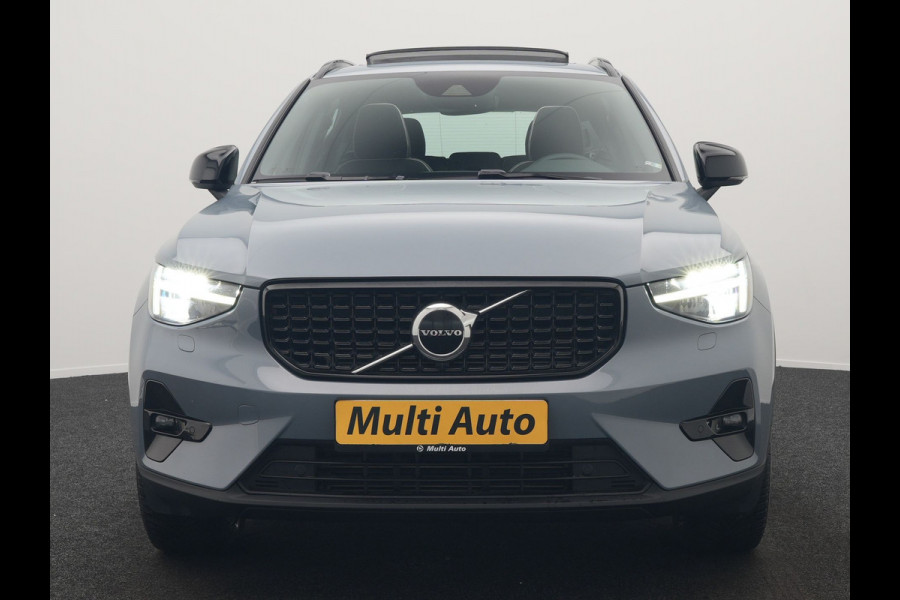 Volvo XC40 T5 Ultimate Dark Plug In Hybrid 263pk Dealer O.H. PHEV | Panodak | Adaptive Cruise | Camera | Alcantara Sportstoelen Memory & Verwarmd | Harman / Kardon | Stuur Verwarmd | Keyless | 19"L.M | Apple Carplay | Blis | Navigatie | DAB |