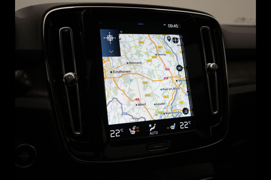 Volvo XC40 T5 Ultimate Dark Plug In Hybrid 263pk Dealer O.H. PHEV | Panodak | Adaptive Cruise | Camera | Alcantara Sportstoelen Memory & Verwarmd | Harman / Kardon | Stuur Verwarmd | Keyless | 19"L.M | Apple Carplay | Blis | Navigatie | DAB |