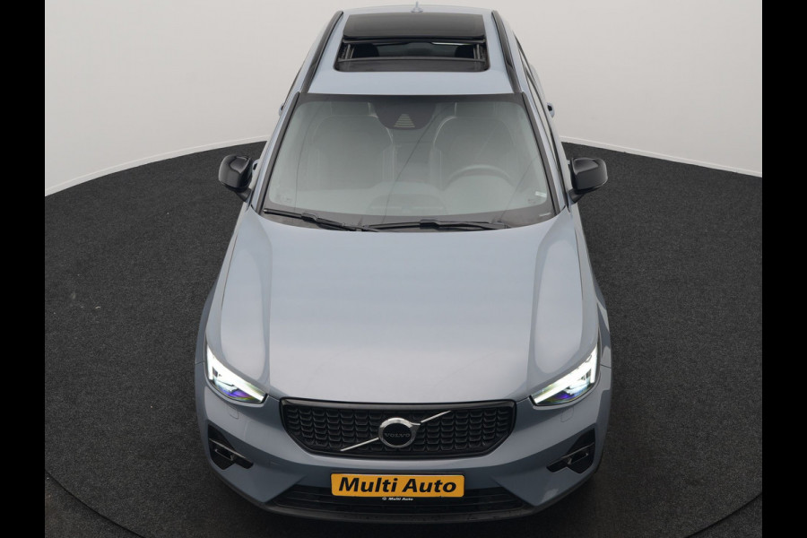 Volvo XC40 T5 Ultimate Dark Plug In Hybrid 263pk Dealer O.H. PHEV | Panodak | Adaptive Cruise | Camera | Alcantara Sportstoelen Memory & Verwarmd | Harman / Kardon | Stuur Verwarmd | Keyless | 19"L.M | Apple Carplay | Blis | Navigatie | DAB |