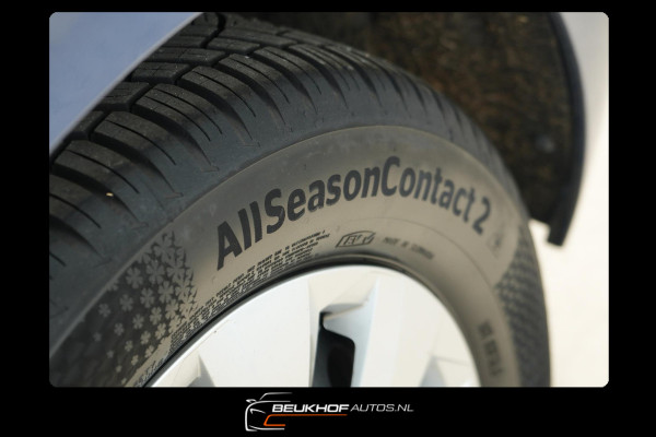 Volkswagen Polo 1.0 TSI Automaat Parkeersensor Navi Carplay