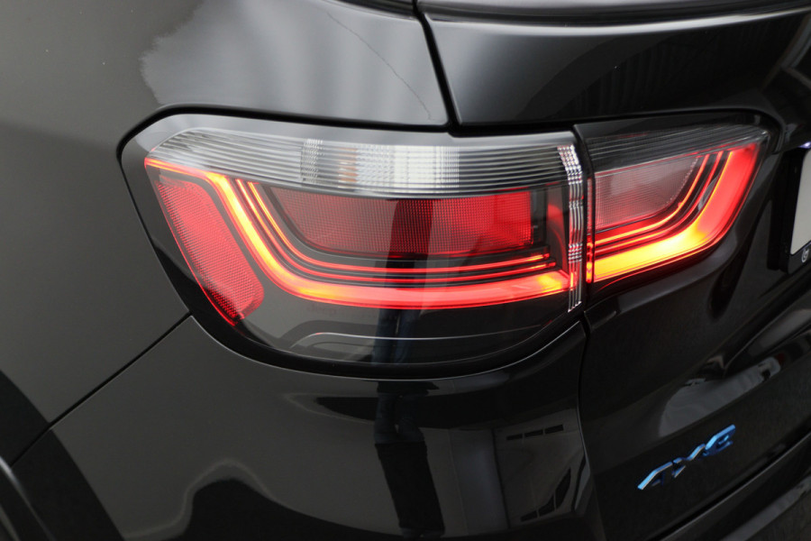 Jeep Compass 4xe 240 Plug-in Hybrid Electric S Leer, Virtual Cockpit, Camera, Apple Carplay, ACC, Rijstrooksensor, 19"