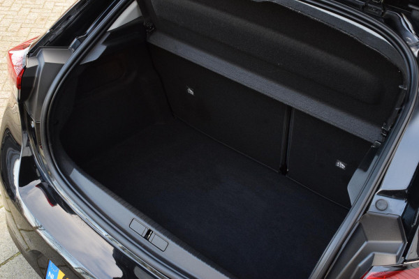 Opel Corsa Pano|Camera|Carplay|17"|Stuur+Stoelverw.