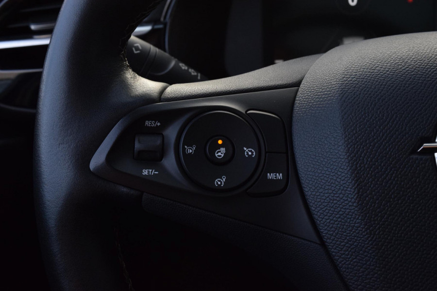 Opel Corsa Pano|Camera|Carplay|17"|Stuur+Stoelverw.