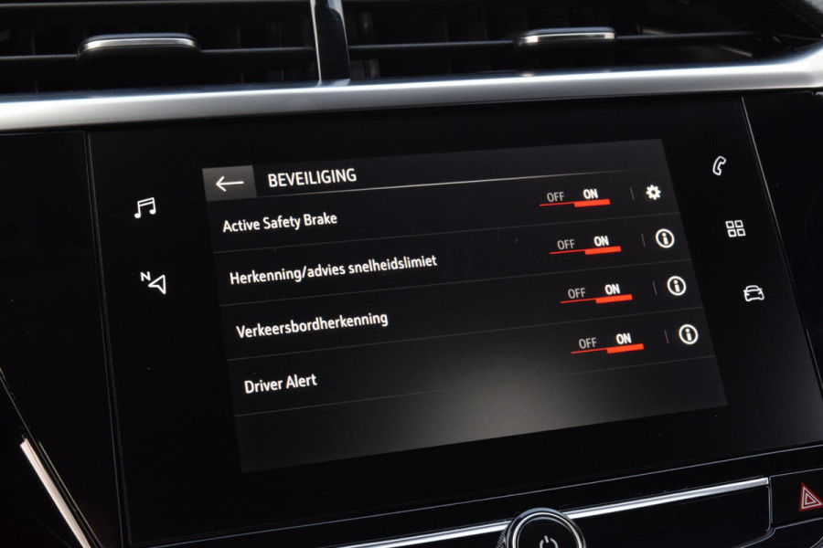 Opel Corsa Pano|Camera|Carplay|17"|Stuur+Stoelverw.