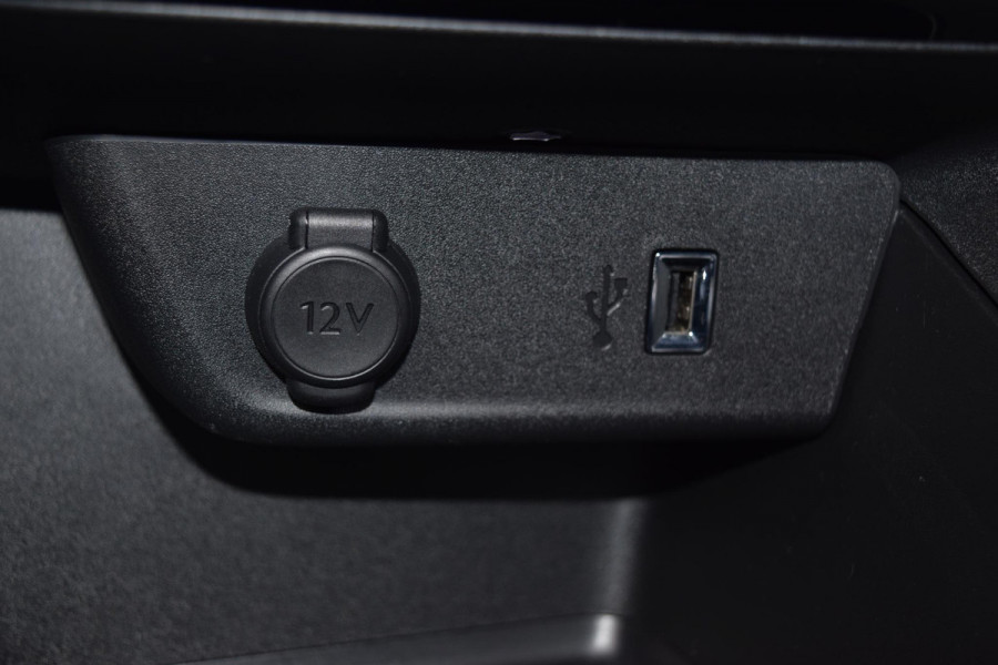 Opel Corsa Pano|Camera|Carplay|17"|Stuur+Stoelverw.