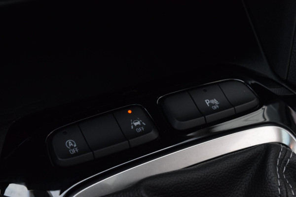 Opel Corsa Pano|Camera|Carplay|17"|Stuur+Stoelverw.