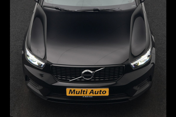 Volvo XC40 T5 Ultimate Dark Plug In Hybrid 293pk Dealer O.H. PHEV | Trekhaak Af Fabriek | Panodak | Adaptive Cruise | Camera | Alcantara Sporstoelen Memory & Verwarmd | Harman / Kardon | Stuur Verwarmd | Keyless | Apple Carplay | Navigatie | DAB |