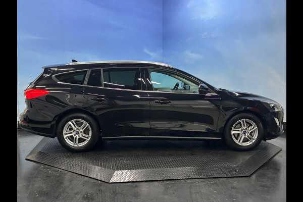 Ford FOCUS Wagon 1.0 EcoBoost Hybrid Trend Edition Business Airco | Cruise | Navi | Camera