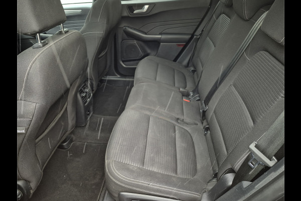 Ford Kuga BWJ 2023 | 2.5 PHEV 225PK Titanium | PANO DAK | CAMERA A | CARPLAY | CLIMA | CRUISE | NAVI | PRIV. GLAS | MULTIFUNCT. STUUR | LMV