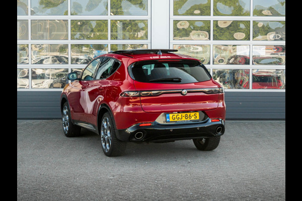 Alfa Romeo Tonale Veloce Plug-In Hybrid Q4 280pk | Schuif/Kanteldak | Technology Pack | 20" | Rosso Alfa