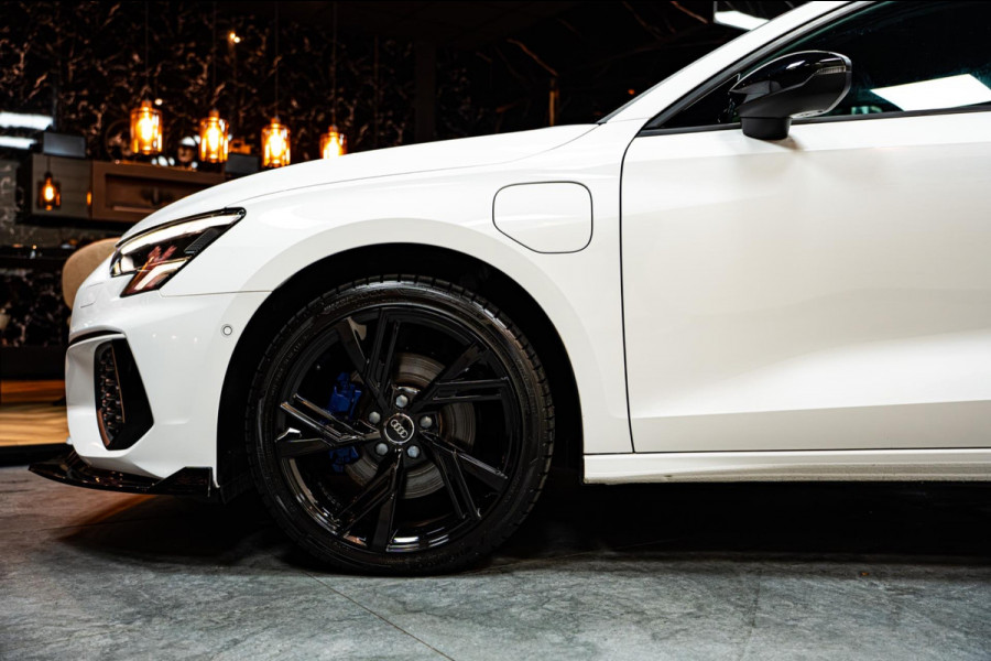 Audi A3 Sportback 40 TFSI e Business edition