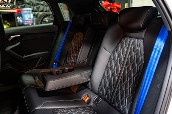 Audi A3 Sportback 40 TFSI e Business edition