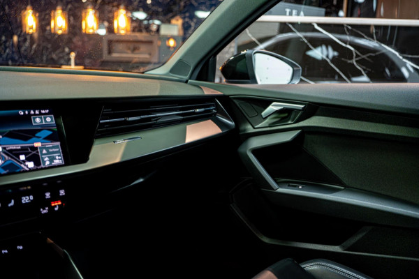 Audi A3 Sportback 40 TFSI e Business edition