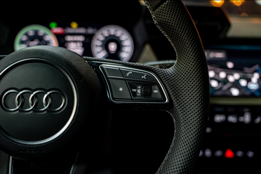 Audi A3 Sportback 40 TFSI e Business edition