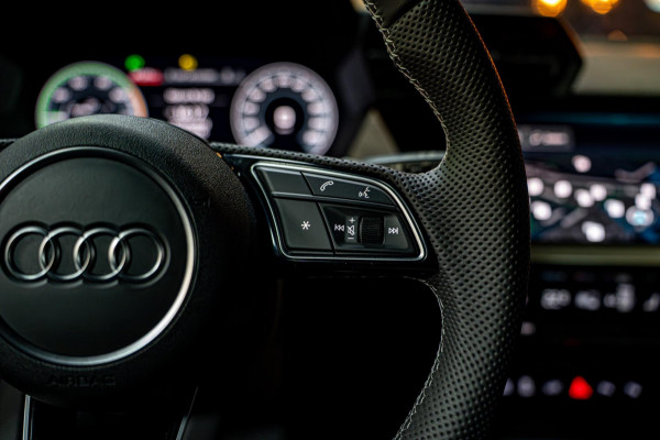 Audi A3 Sportback 40 TFSI e Business edition