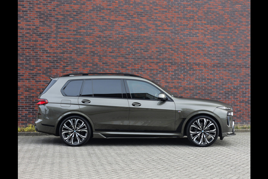 BMW X7 40i xDrive | Skylounge - Trekhaak - B&W