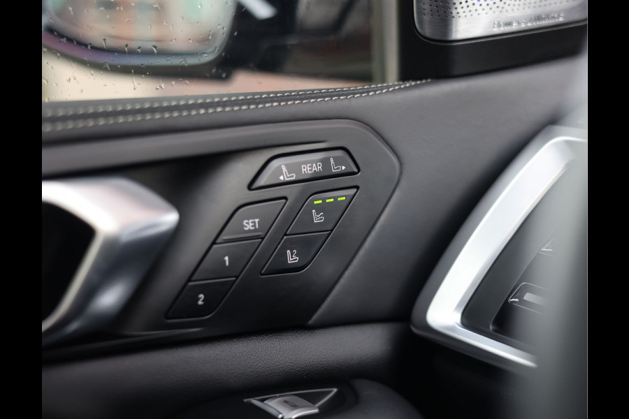 BMW X7 40i xDrive | Skylounge - Trekhaak - B&W