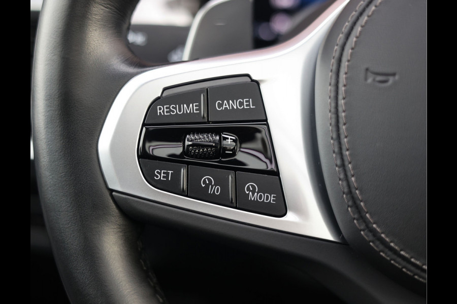 BMW X7 40i xDrive | Skylounge - Trekhaak - B&W