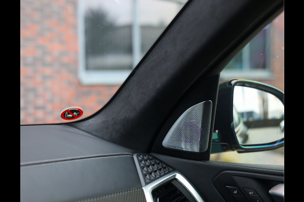 BMW X7 40i xDrive | Skylounge - Trekhaak - B&W