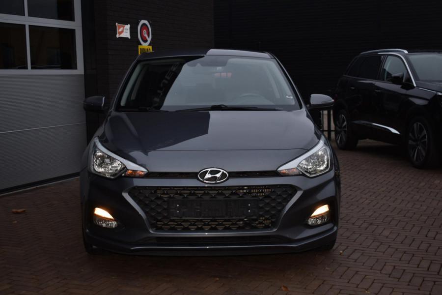 Hyundai i20 1.0 T-GDI 100PK Aut. Comfort | Camera | Carplay | PDC | Stoel- & Stuurverw. | Incl. garantie